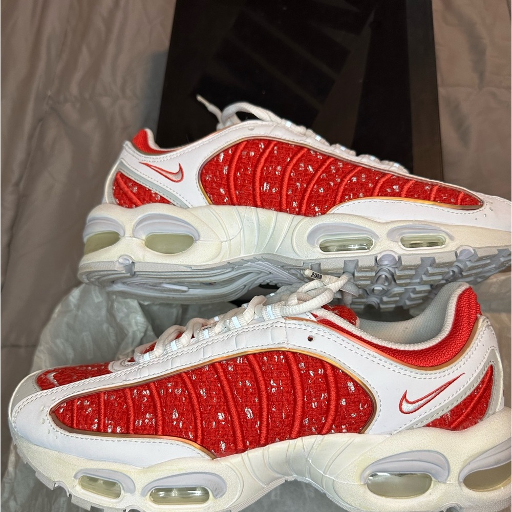 AIR MAX TAILWIND SUPREME MEN’s